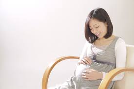 妊娠中の心と体を支えるマタニティピラティス